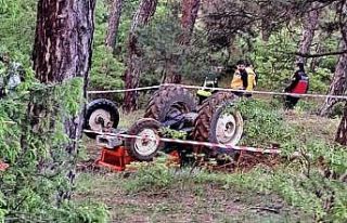 Tavşanlı’da devrilen traktörün sürücüsü...