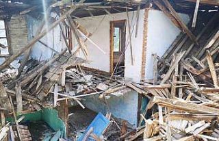 Tehlike saçan 12 metruk bina yıkıldı