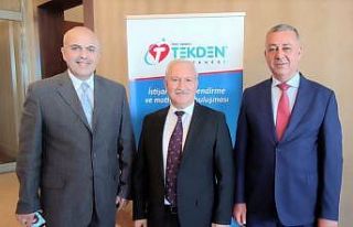 Tekden Hastanesi hekimleriyle geleceğe yatırım...