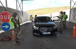 Teröristlerin korkulu rüyası olan Moray Üs Bölgesinde...