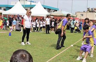 Toroslar’da çocuklar hem yarıştı hem doyasıya...