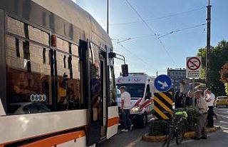 Tramvay kazası şehir içi ulaşımı aksattı