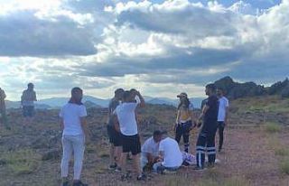 Tunceli’de yüksekten düşen genç kız, askeri...