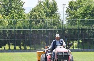 Turgutluspor tesisleri bakıma alındı