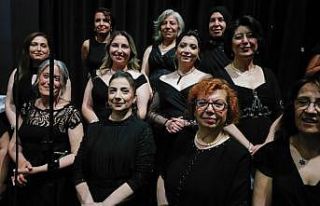 ‘Türk Halk Müziği Korosu 49. Yıl Sanat Gecesi-2’...