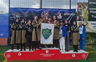 Türk okçuluğunda Meram rüzgarı