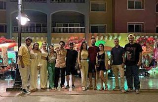 Türk oyuncular Kızıldeniz’de tatil keyfi yaptı