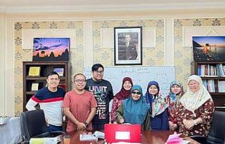 Türkçe Brunei’de zorunlu yabancı dil dersi oluyor