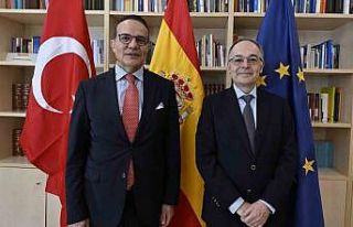 Türkiye ve İspanya arasında siyasi istişareler...