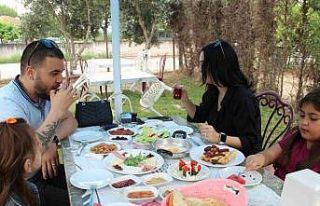 Türkiye’de akşam yemeği, tahtını kahvaltıya...