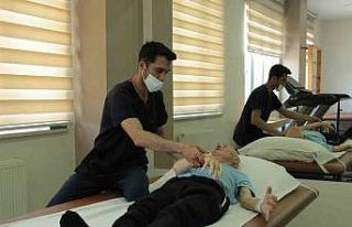 Ukraynalı 79 yaşındaki fizik profesörü hayata...