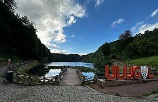 Ulugöl Tabiat Parkı ziyaretçilerini bekliyor