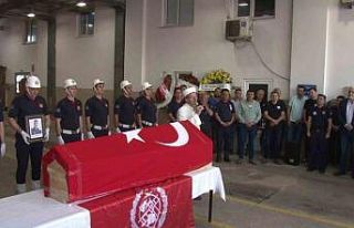 Ümraniye’de çatıdan düşerek şehit olan itfaiye...