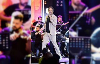 Ünlü sanatçıdan hayranlarına müjde