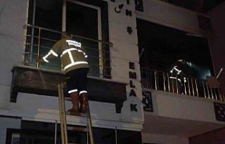 Unuttuğu telefon için evine geldi, gördüğü manzara...