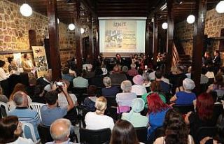 Usta şairler anıldı