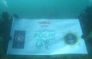 Uyuşturucunun zararlarına deniz altından dikkat...