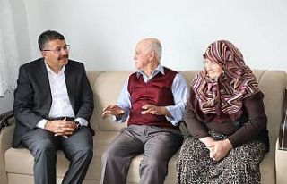 Vali Ali Çelik, Babalar Günü’nü şehit babalarıyla...