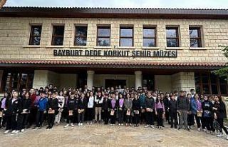 Vali Epcim, LGS öğrencileriyle bir araya geldi