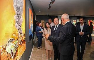 Vali Pehlivan, sergiye katıldı