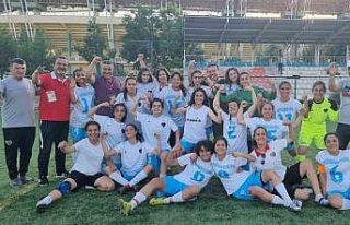 Vanlı kızlar Play-Off ilk turunda gülen taraf oldu