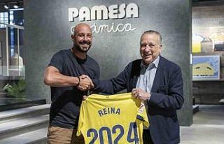 Villarreal, 40 yaşındaki kaleci Reina’nın sözleşmesini...