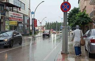 Yağmura yakalanmak istemeyen vatandaşlar hafta sonunu...