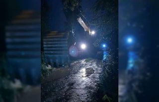 Yağmurdan etkilenen bölgelerde çalışmalar sürüyor