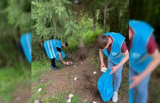 Yalova Ülkü Ocakları’ndan çevre temizlik etkinliği