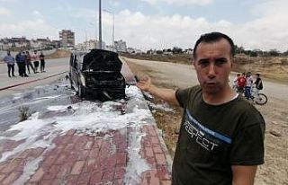 Yanan aracın sürücüsü canını zor kurtardı