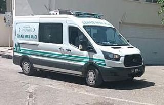 Yanan araçta ölü sayısı 2’ye yükseldi