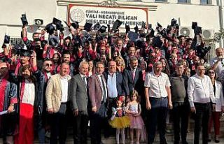 Yarım asır sonra gelen diploma sevinci