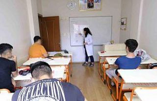 YEGEM’de yaz çalışma programı kayıtları sürüyor