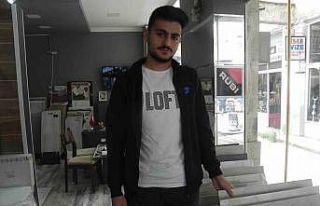 Yeni ev almak yerine oturdukları evi yeniletiyorlar