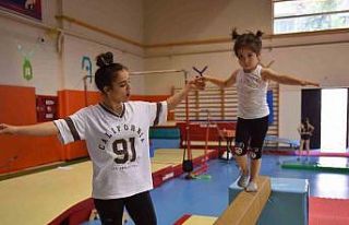 Yıldırım Belediyesi’nden 3 bin 261 çocuğa spor...