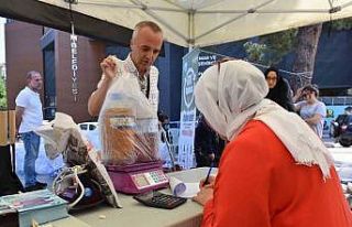 Yıldırım’da atıklar hediyeye dönüştü