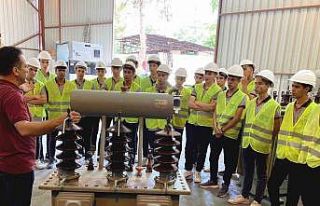 Yüksek gerilim dalı öğrencileri saha eğitimleriyle...