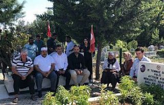 15 Temmuz şehidi Aytekin Kuru kabri başında anıldı