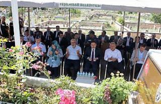 15 Temmuz şehidi mezarı başına anıldı