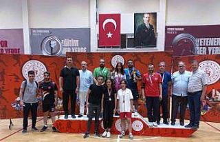 15 Temmuz şehitleri anısına masa tenisi turnuvası...