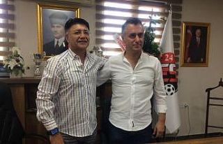 24Erzincanspor Teknik Direktör Akan ile anlaştı