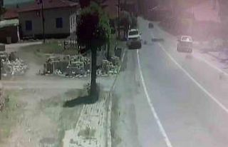 2 çocuğun öldüğü feci kazanın güvenlik kamerası...