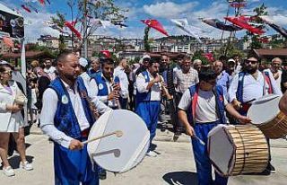 60 çocuk mehteran takımıyla sünnet coşkusu yaşadı