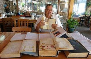 63 yıldır Assos’u gezen turistlerin hatıralarını...