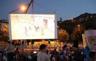 Açık Hava Sinemaya Günleri Belsin ve Kazım Karabekir...