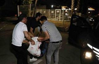 Adana’da barda tüfekler ve tabancalar konuştu:...