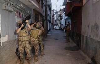 Adana’da DEAŞ operasyonu: Çok sayıda gözaltı...