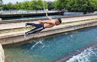 Adana’da sıcak ve nemli hava bunaltıyor