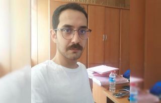 Adliye katibi genç, evinde ölü bulundu