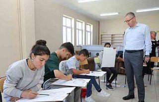 Ağrı Milli Eğitim Müdürü Kökrek, liselerdeki...